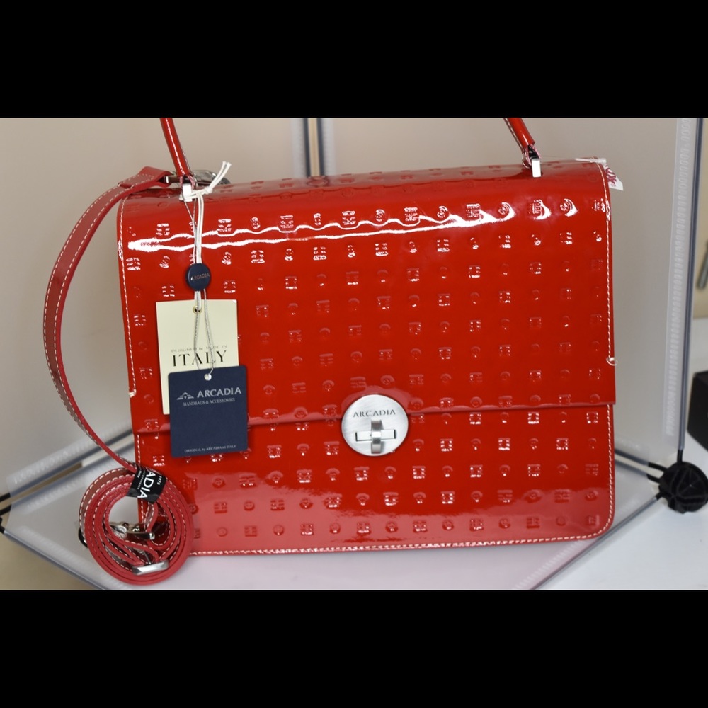 Chic Italian  Hand bag made in Italy Red Arcadia